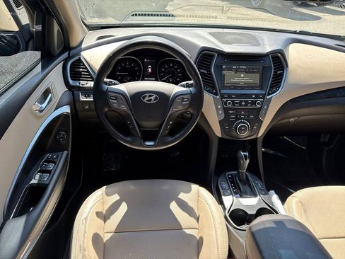 Used 2017 Hyundai Santa Fe Sport w/ 2.4L Tech Package 04 FWD image 23