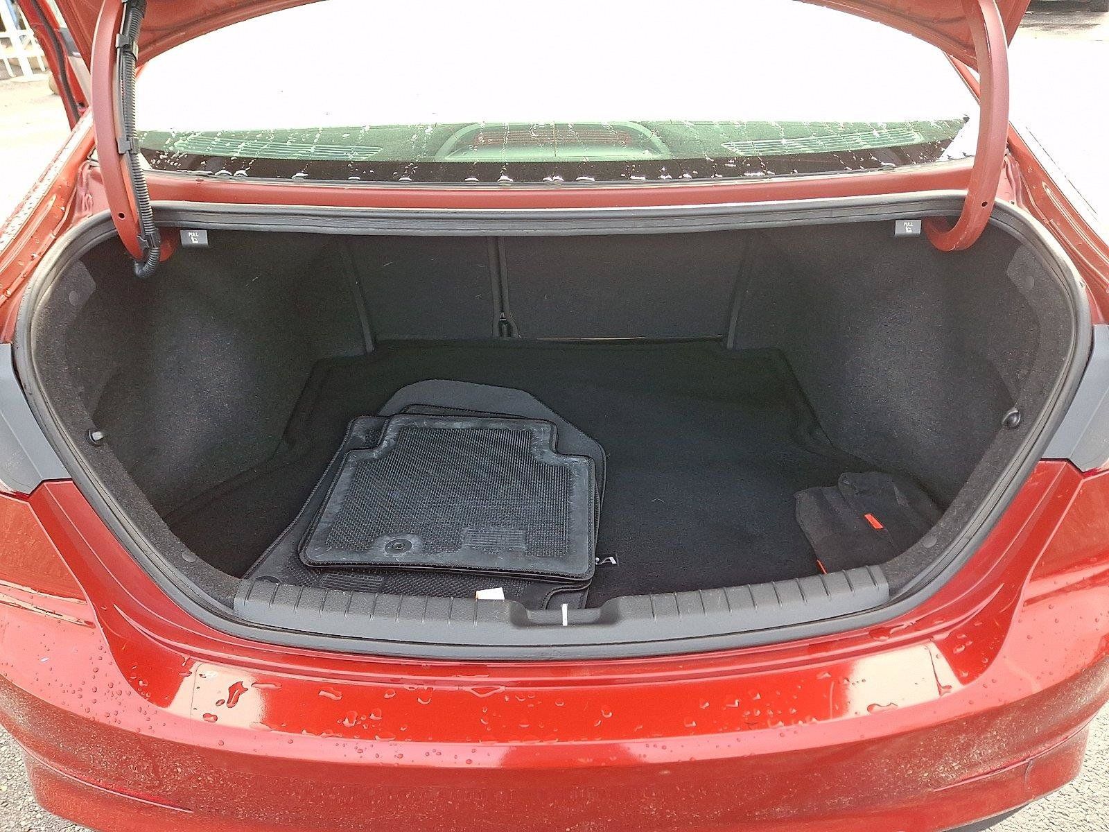 Used 2017 Hyundai Elantra SE FWD image 29