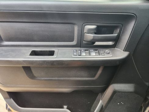 Used 2019 RAM 1500 Tradesman w/ Chrome Plus Package RWD image 22