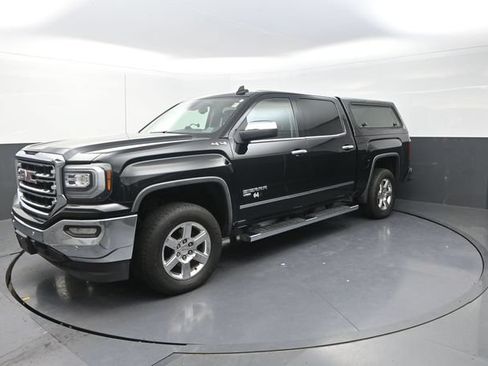 Used 2018 GMC Sierra 1500 SLT AWD/4WD image 3