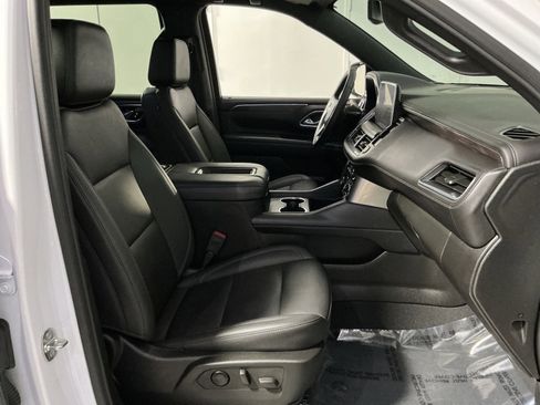 Used 2024 Chevrolet Tahoe LT image 34