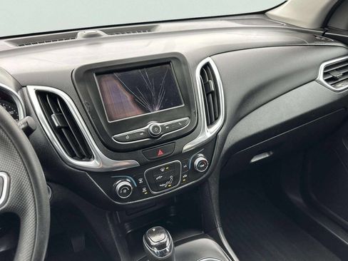 Used 2020 Chevrolet Equinox LT image 27