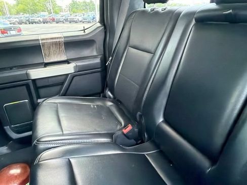 Used 2019 Ford F350 Lariat w/ Lariat Ultimate Package AWD/4WD image 24