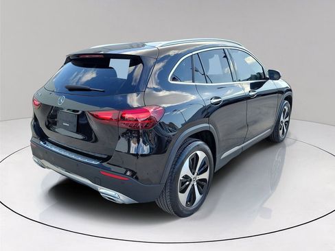 Certified 2025 Mercedes-Benz GLA 250 image 6