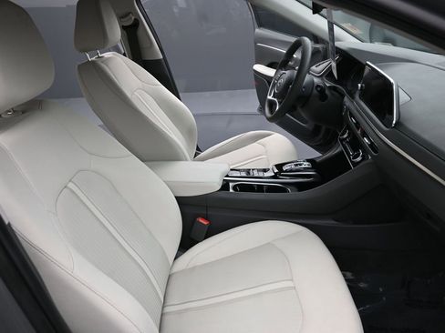 Certified 2023 Hyundai Sonata SEL FWD image 11
