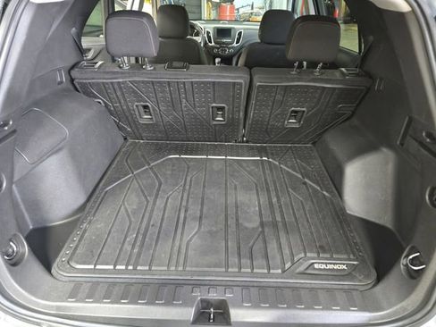 Used 2024 Chevrolet Equinox LT w/ LPO, Floor Liner Package image 15