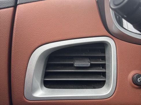 Used 2016 Chevrolet Equinox LTZ w/ Enhanced Convenience Package AWD/4WD image 14