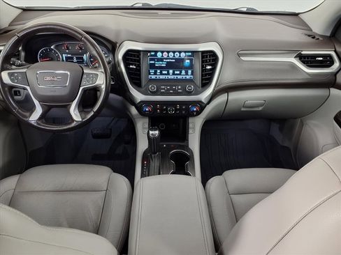 Used 2018 GMC Acadia SLT image 9