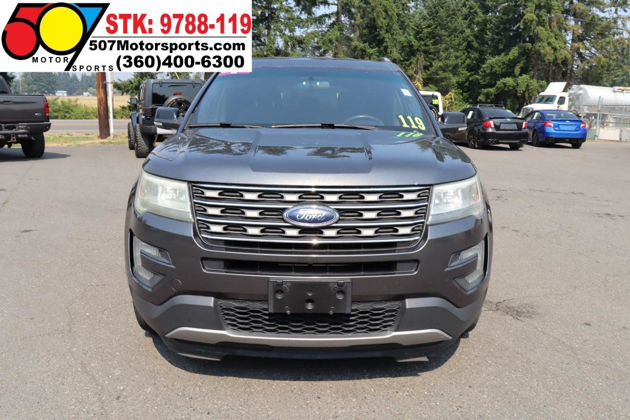 Used 2016 Ford Explorer XLT AWD/4WD image 11
