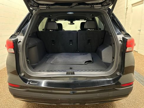 Used 2024 Chevrolet Equinox RS FWD image 11