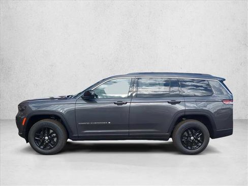 New 2025 Jeep Grand Cherokee L Laredo w/ Luxury Tech Group I image 5