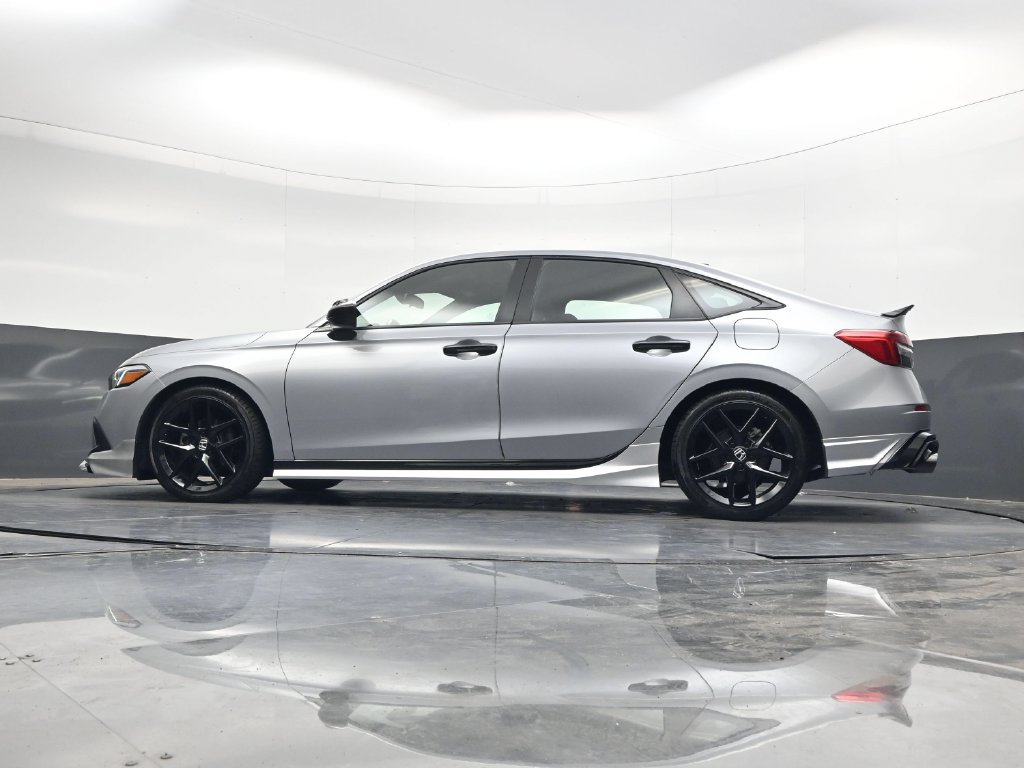 Used 2023 Honda Civic Sport image 30
