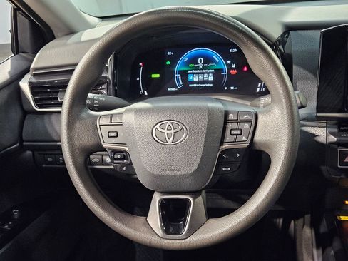Used 2025 Toyota Camry LE FWD image 26