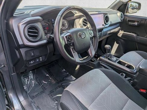 Used 2023 Toyota Tacoma TRD Sport w/ Technology Package RWD image 9