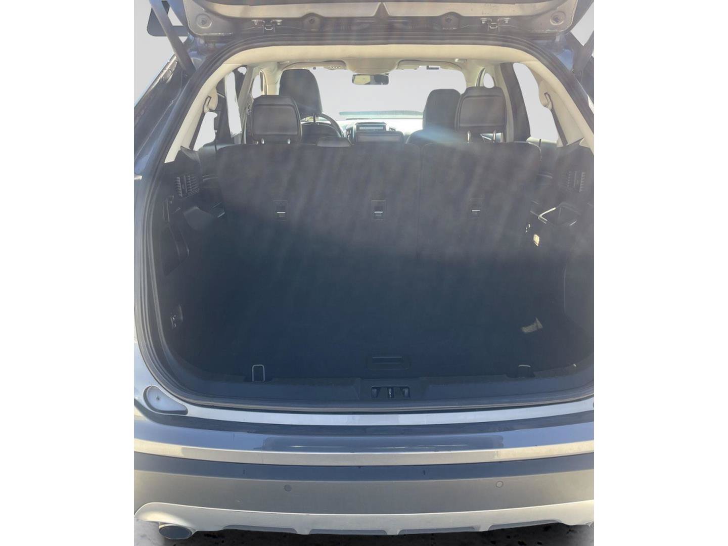 Used 2024 Ford Edge Titanium AWD/4WD image 40