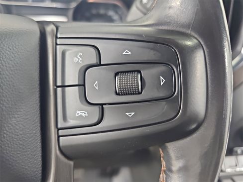 Used 2022 GMC Sierra 2500 AT4 w/ AT4 Preferred Package image 23