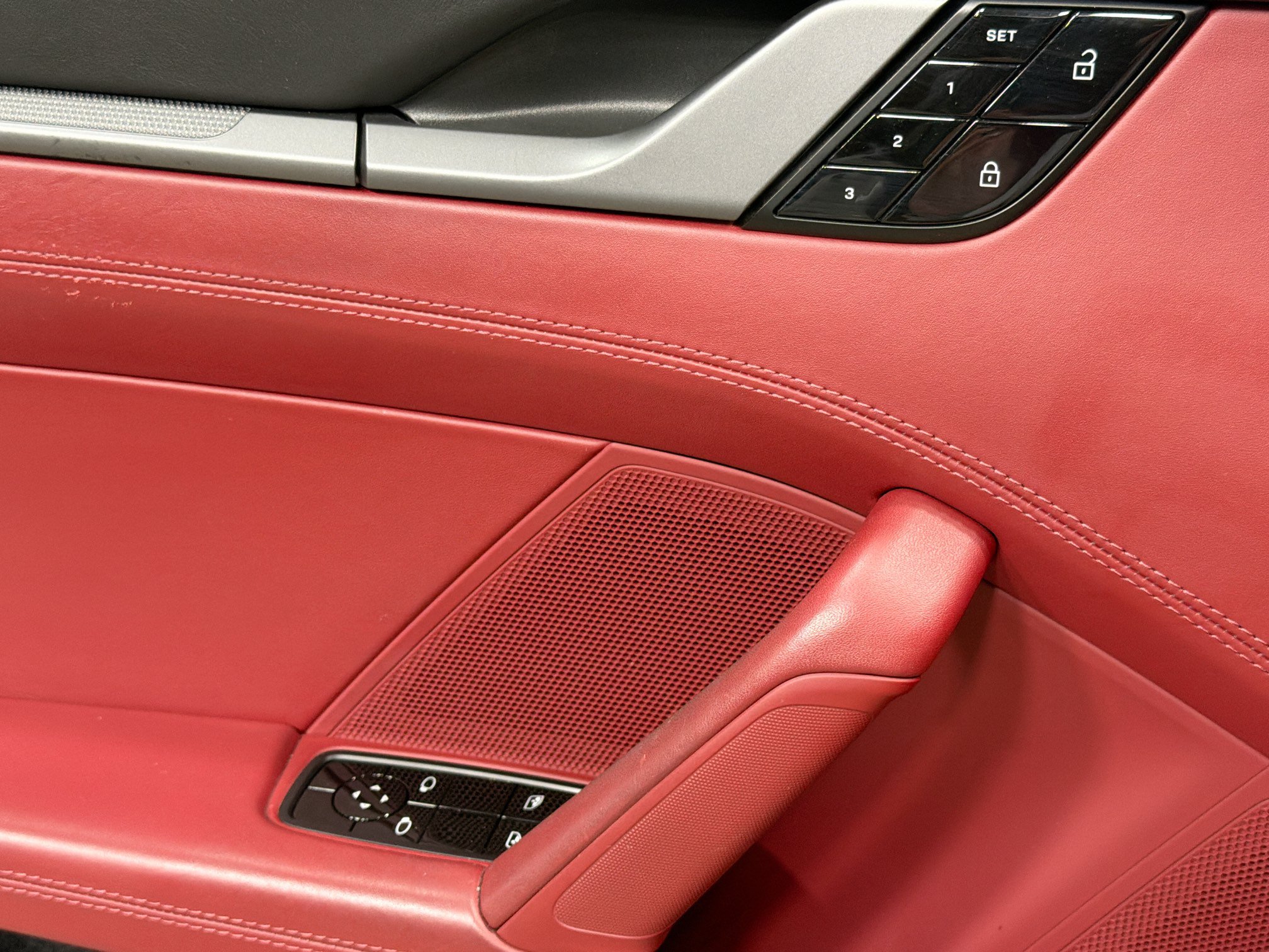 Certified 2021 Porsche 911 Carrera RWD image 21