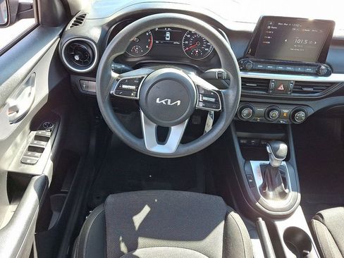 Used 2023 Kia Forte LXS image 12