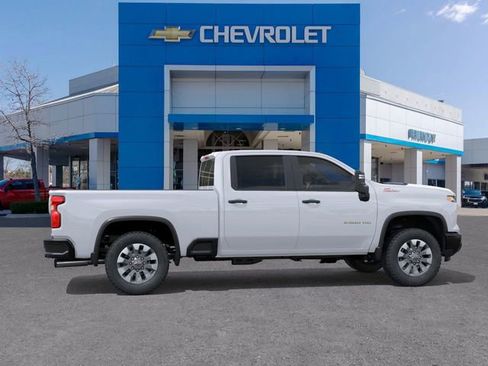 New 2026 Chevrolet Silverado 2500 Custom image 5