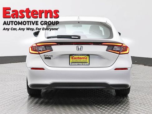 Used 2023 Honda Civic EX-L image 6