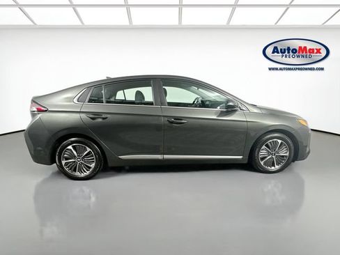 Used 2021 Hyundai Ioniq SEL FWD image 9