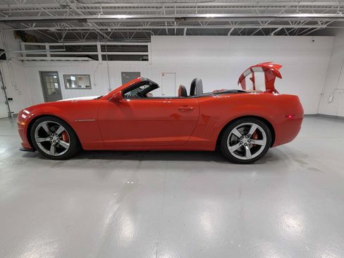 Used 2011 Chevrolet Camaro SS w/ RS Package RWD image 13