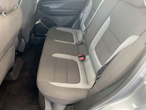 Used 2021 Chevrolet TrailBlazer LS image 15