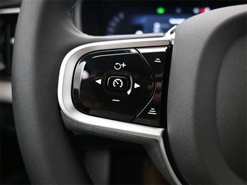 New 2026 Volvo XC90 B6 Ultra w/ Protection Package Premier image 31