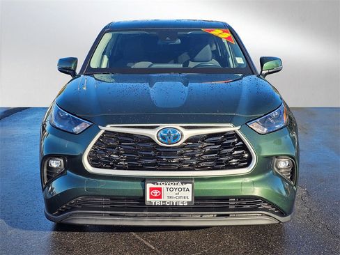 Used 2023 Toyota Highlander LE image 8