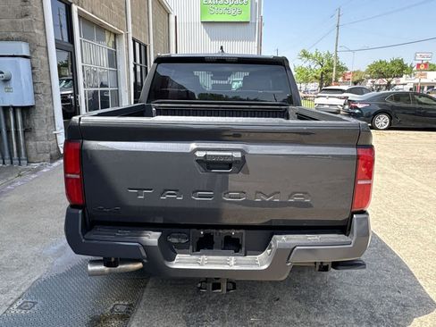 Used 2026 Toyota Tacoma SR5 image 5