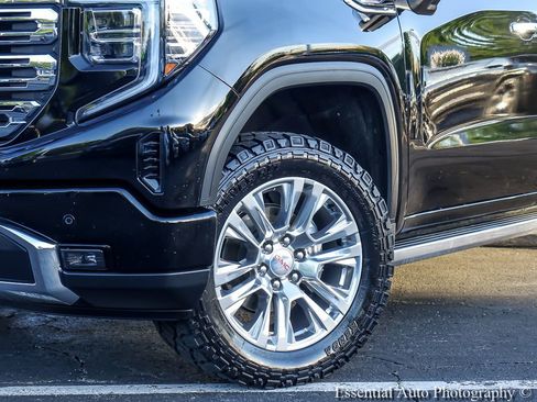 Used 2023 GMC Sierra 1500 Denali AWD/4WD image 5
