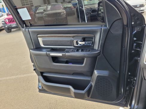 Used 2017 RAM 1500 Limited image 16