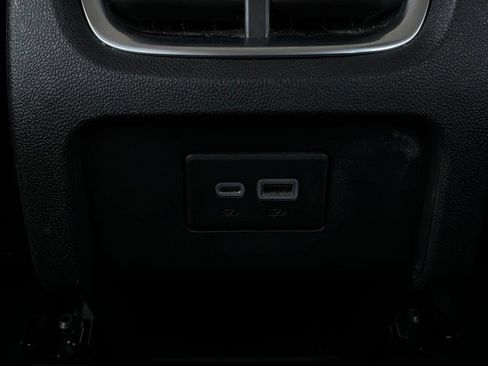 Used 2025 Chevrolet Blazer LT FWD image 14