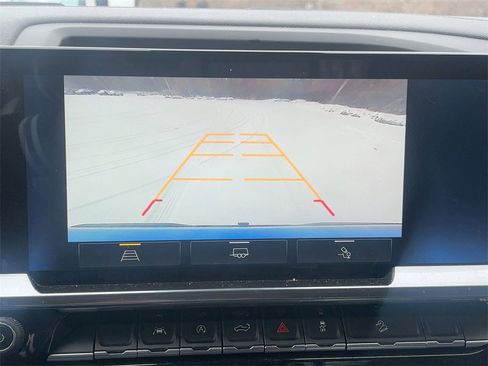 Used 2025 Chevrolet Silverado 1500 LT Trail Boss w/ Convenience Package II image 25