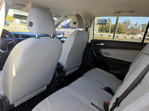 Certified 2022 Volkswagen Tiguan S image 26