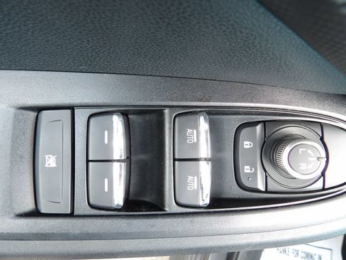 Used 2024 Subaru Crosstrek 2.5i Limited AWD/4WD image 14