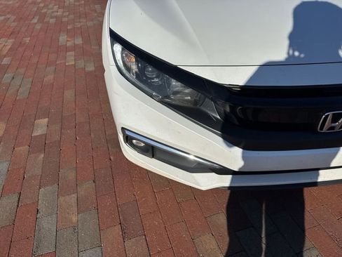 Used 2019 Honda Civic EX-L image 21