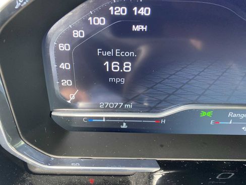 Used 2024 GMC Sierra 1500 Elevation image 12