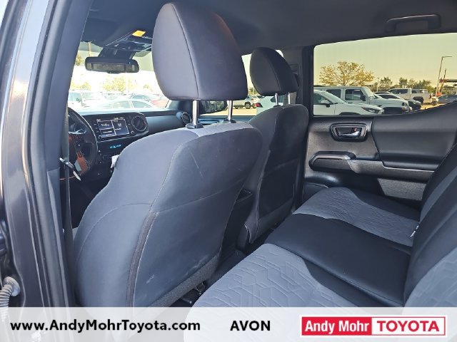 Used 2021 Toyota Tacoma TRD Off-Road AWD/4WD image 32