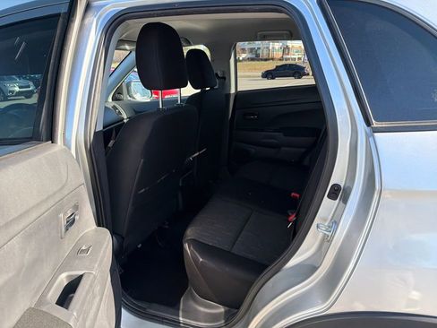 Used 2024 Mitsubishi Outlander Sport ES image 19