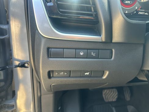 Used 2023 Nissan Rogue Platinum w/ Platinum Premium Package AWD/4WD image 28