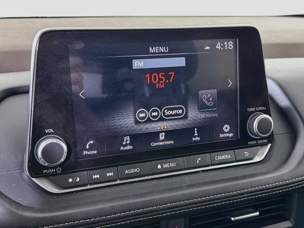 Used 2023 Nissan Rogue SV FWD image 17