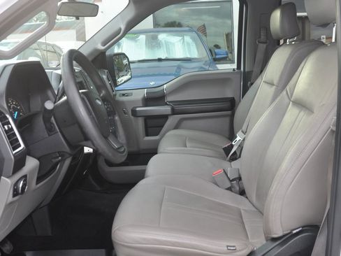 Used 2017 Ford F150 XLT AWD/4WD image 33