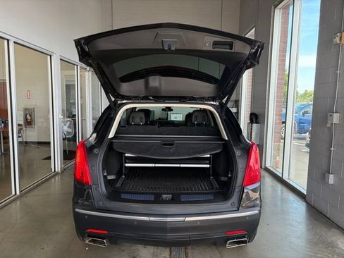 Used 2019 Cadillac XT5 Luxury FWD image 14