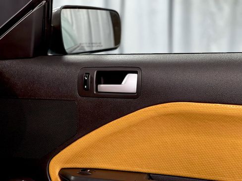 Used 2007 Ford Mustang GT Premium image 33