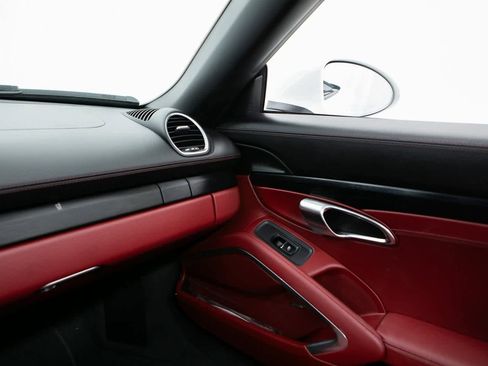 Certified 2022 Porsche 718 Boxster GTS image 24