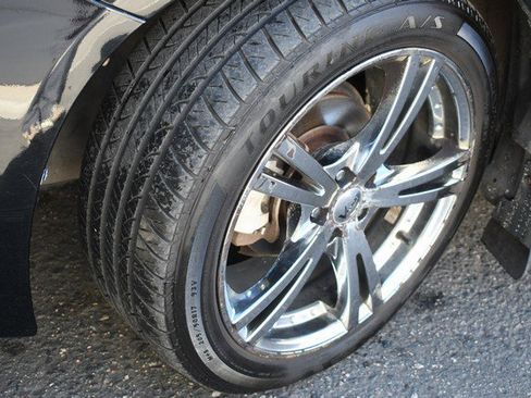 Used 2012 Toyota Prius Four image 11