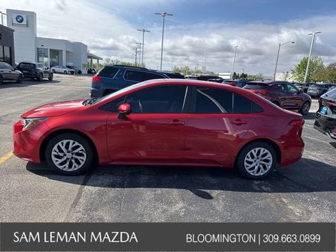 Used 2021 Toyota Corolla LE FWD image 8