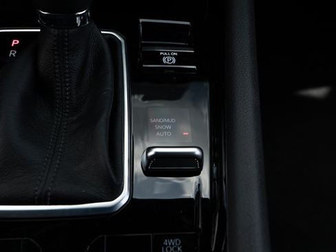 New 2026 Jeep Compass Latitude AWD/4WD image 19