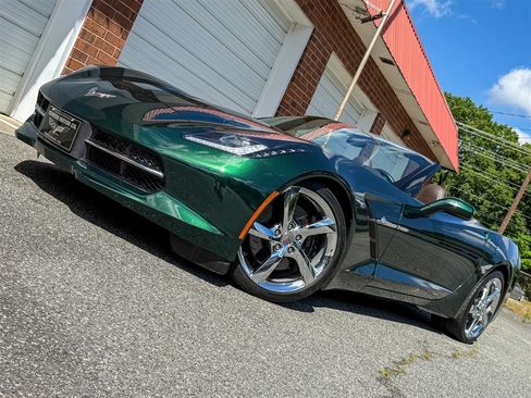 Used 2014 Chevrolet Corvette Stingray Convertible w/ 3LT Preferred Equipment Group RWD image 9